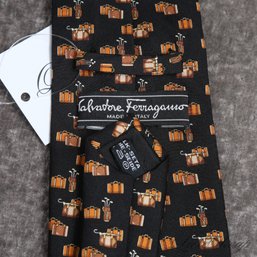 #14 EARLY FATHERS DAY GIFT! SALVATORE FERRAGAMO MADE IN ITALY BLACK SILK TIE WITH GOLF BAGS AND LUGGAGE MOTIF