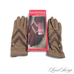 ONE DEADSTOCK BRAND NEW IN BOX VINTAGE PAIR OF LADIES 1980S ISOTONER KNIT GLOVES WITH LEATHER DETAILS OSF