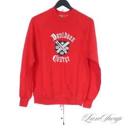 NEAR MINT POSSIBLY UNWORN VINTAGE 1980S RED DAVIDSON COLLEGE ON JERZEES TAG MADE IN USA SWEATSHIRT L