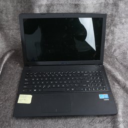 ASUS X551M 15.6' LAPTOP COMPUTER WITH CASE