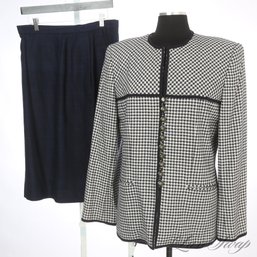 A GORGEOUS CARLISLE 2 PIECE ENSEMBLE OF A SILK BLEND WHITE / NAVY GINGHAM JACKET AND PURE SILK NAVY TOP 12