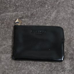 #12 NEAR MINT AND HANDBAG ESSENTIAL GIVENCHY PARFUMS BLACK PATENT ZIP STUD PULL POUCH