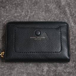 #13 BRAND NEW WITH TAGS MARC JACOBS BLACK DEERSKIN GRAINED LEATHER ZIPAROUND DAILY WALLET