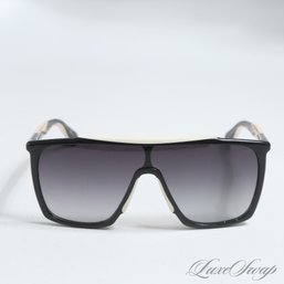 #5 SUPER RECENT AND AVANT GARDE GIVENCHY MADE IN ITALY BLACK AND WHITE THICK SQUARE FRAME SUNGLASSES