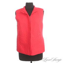 NEAR MINT AND INTENSE ORVIS WOMENS RUBY RED 100 PERCENT SILK BAROQUE QUILTED ZIP GILET VEST L