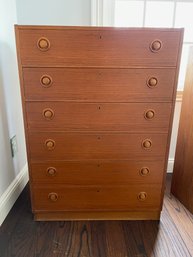 AN EXTRAORDINARY AND REALLY MAGNIFICENT LARGE 6 DRAWER WOODEN SWEDISH / SCANDINAVIAN CHEST OF DRAWERS