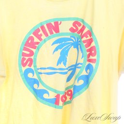 OH I LOVE THIS : VINTAGE 1989 SCREEN STARS TAG YELLOW 'SURFIN SAFARI 1989' YELLOW SINGLE STITCH TEE SHIRT L