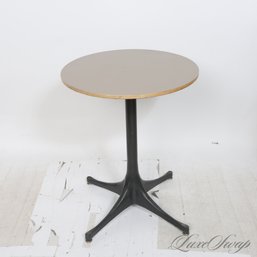 A VINTAGE MCM MID CENTURY MODERN HERMAN MILLER FOUR FOOTED 22' TABLE
