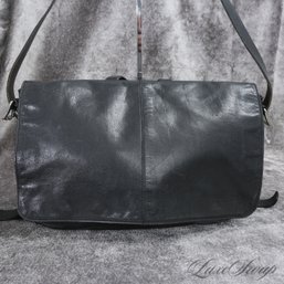 RECENT AND EXCEPTIONAL COACH BLACK TUMBLED LEATHER FULL SIZE MENS MESSENGER COMMUTER FLAP BAG