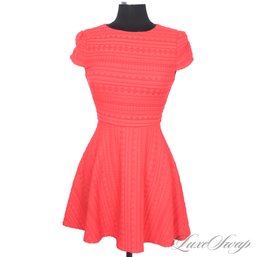 PERFECT WITH AN APEROL SPRITZ! ALICE AND OLIVIA BRIGHT CORAL SUNSET ORANGE DEBOSSED PRINT SPRING DRESS 2