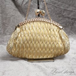 BRAND NEW WITH TAGS FABULOUS GOLD METALLIC FOIL EFFECT LEATHERETTE PLEATED LARGE KISSLOCK CLUTCH BAG