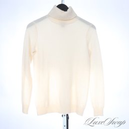 SUMPTUOUSLY SOFT BLOOMINGDALES 100 PERCENT PURE CASHMERE IVORY VANILLA TURTLENECK SWEATER S