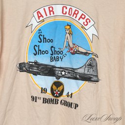 SUPER VINTAGE 1980S 1944 BOMBER GROUP AIR CORPS 'SHOO SHOO BABY' TAN SINGLE STITCH TEE SHIRT XL