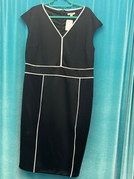New York & Co Stretch Black With White Pipping Zip Back Dress Size XXL