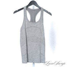 THE ONE EVERYONE WANTS! LULULEMON HEATHER GREY SPECKLED STRETCH RACER BACK WORKOUT TOP FITS ABOUT M