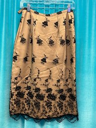 Dana Buchman Beige Silk Skirt With Back Tulle Lace With Floral Embroidery Size 6