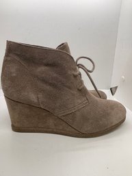 New Without Box Steven By Steve Mocha Taupe Suede Laceup Wedge Booties Size 8