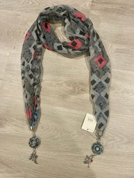 New With Tags Jeweled Grey Pink Blue Square Motif Scarf