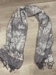 **New Without Tags Anonymous  Pashmina Long Light Grey Jacquard Paisley Scarf Wrap