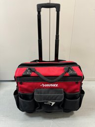 NEAR MINT HUSKY BLACK AND RED TELESCOPING HANDLE TOOL TRANSPORT ROLLING BAG