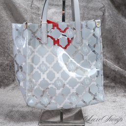 #27 BRAND NEW WITH TAGS DOONEY & BOURKE CLEAR AND DOVE GREY MOSAIC PRINT PVC 'LUNCH' BAG