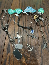 LOT OF ASSORTED MENS SILVER TONE METAL JEWELRY NECKLACES AND PENDANTS INCLUDING BRAND NEW RON JON