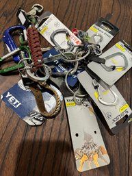 LARGE LOT OF VARIOUS CLIMB LOCKS, CARABINERS AND KEYCHAINS, SOME BRAND NEW