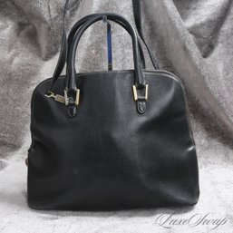 MULTI THOUSAND DOLLAR SALVATORE FERRAGAMO MADE IN ITALY BLACK GRAINED LEATHER TWO HANDLE LARGE BAG W/STRAP