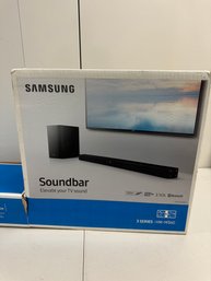 BRAND NEW IN BOX SAMSUNG SOUNDBAR HW-M360