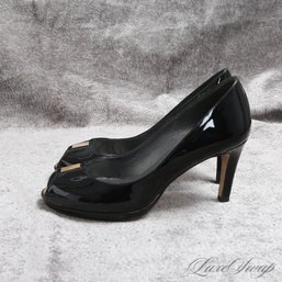 #13 IMPRESSIVE AND RECENT STUART WEITZMAN BLACK PATENT LEATHER PEEPTOE GOLD BAR INSET SHOES 6