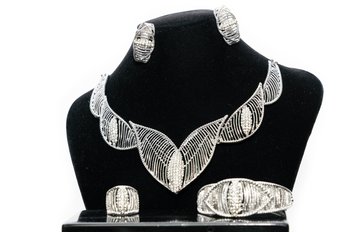 Silver Tone Jewelry Set: Necklace Earrings Bracelet And Ring