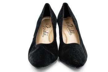 Black Suede Kitten Heel By Frida Size 8 1/2
