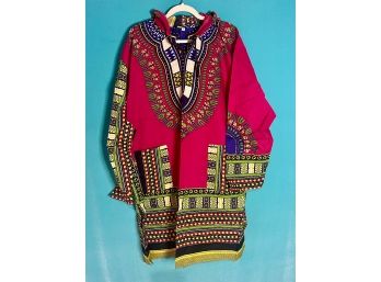 New Without Tags Long Sleeve Hooded Classic Red And Gold Print Dashiki Size XL