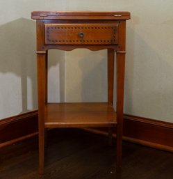 Inlaid Handkerchief Swivel Top Game Table