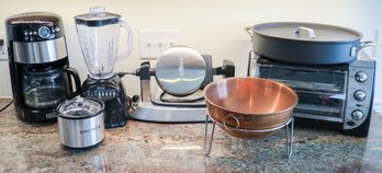 A Kitchen Appliance Lot