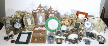 25  Picture Frames In Brass, Pewter, Metal, And Wood