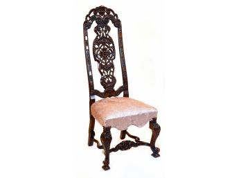 Early 20th Century Walnut Throne Chair