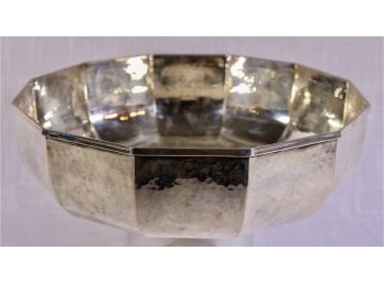 Vintage Art-Deco Hand-Hammered Silverplate Center Bowl