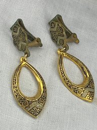Vintage Costume Gold Clip Earrings