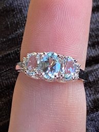 14K White Gold 3 Very Pale Aquamarine  And 2 Small Diamonds On Each Side- Size 7