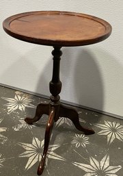 Round Side Table