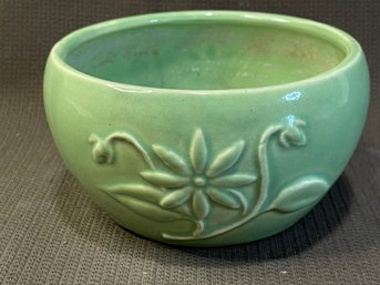 USA Pottery Vintage 'jadite Green'