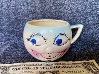 Vintage Smily Face Mug Mid Century?