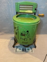 RARE-vitnage 1930s Buffalo Toy Wringer Dolly's Washer Washing Machine (see Desc)