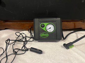 Slime 12 V 60 Psi Inflator For Tires And More