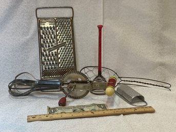 Vintage Kitchen Accessories