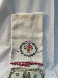 Vintage Embroidery Finger Towel-15'x20'