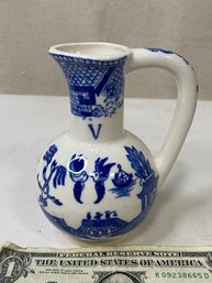 Delft Blue Japanese Creamer, Pitcher, Vinegar