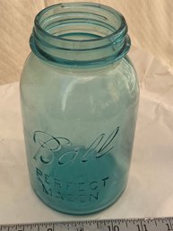 Vintage Ball Perfect Mason Quart Jar - Aqua. No Lid