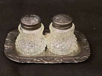 Vintage Glass Salt & Pepper With Silver Tray 3.5' X 2.5' Tray